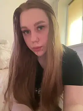 Marylallka5 online show from July 6, 2026, 8:33 am