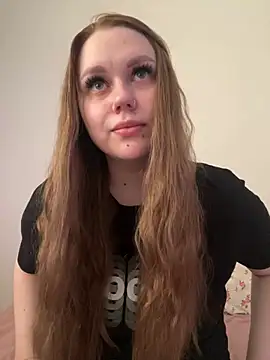 Marylallka5 online show from July 13, 2026, 2:31 pm