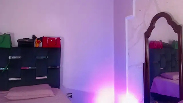 Snapshot of sexy-luna-star-ts chatting on November 2, 2025, 9:50 pm sexy-luna-star-ts online show from November 2, 2025, 9:50 pm