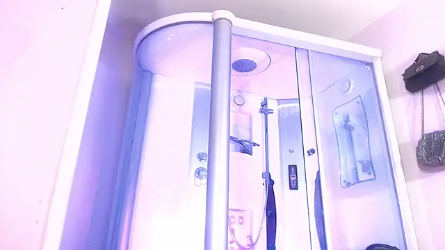 Snapshot of sexy-luna-star-ts chatting on November 4, 2025, 8:52 pm sexy-luna-star-ts online show from November 4, 2025, 8:52 pm