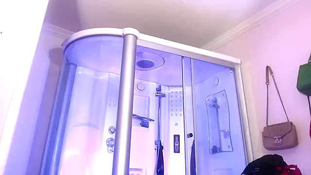 Snapshot of sexy-luna-star-ts chatting on November 7, 2025, 8:09 pm sexy-luna-star-ts online show from November 7, 2025, 8:09 pm