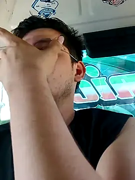  Ottis  online show from January 24, 2025, 4:28 pm