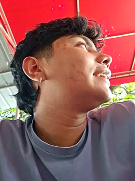  Ottis  online show from October 4, 2025, 7:01 pm