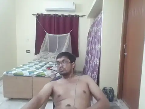 Snapshot of THE_NAKED_BOY chatting on June 1, 2026, 1:46 pm THE NAKED BOY online show from June 1, 2026, 1:46 pm