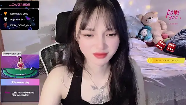 Snapshot of ___Nari___ chatting on March 20, 2025, 3:23 am Nari online show from March 20, 2025, 3:23 am