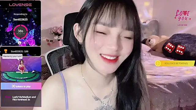 Snapshot of ___Nari___ chatting on March 21, 2025, 10:06 pm Nari online show from March 21, 2025, 10:06 pm