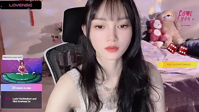 Snapshot of ___Nari___ chatting on March 22, 2025, 10:04 pm Nari online show from March 22, 2025, 10:04 pm