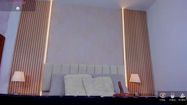 BILIE ROUSE1 online show from November 20, 2025, 2:56 am