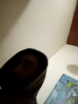 weedmanhot28 online show from January 13, 2026, 10:53 am