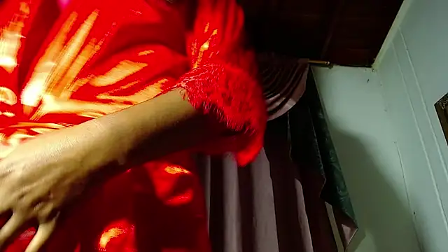 MielSquirt online show from October 24, 2025, 8:33 am