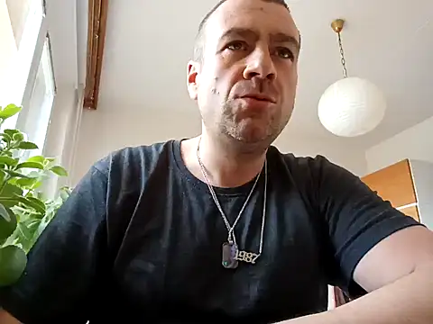 amok0 online show from March 12, 2025, 12:26 pm