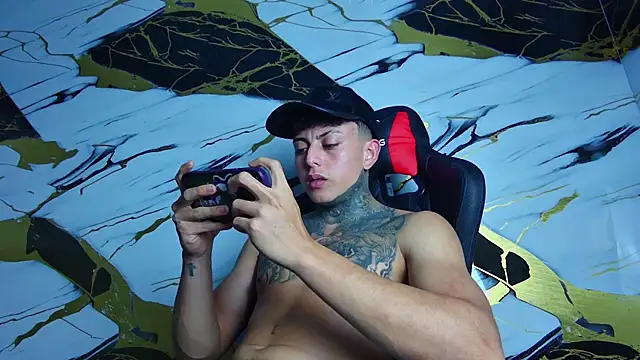 Kevin22 222 online show from January 30, 2025, 5:09 am