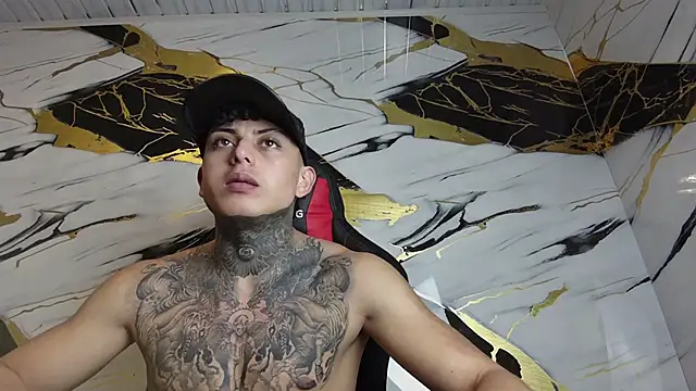 Kevin22 222 online show from January 31, 2025, 2:04 am