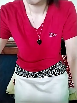 Luxcute286 online show from June 3, 2026, 9:34 am