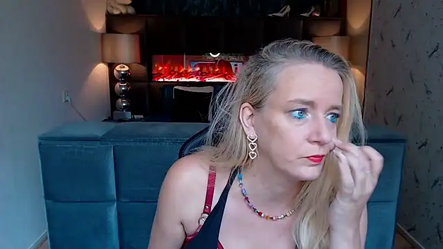 Wendysexyx online show from October 4, 2025, 8:23 am