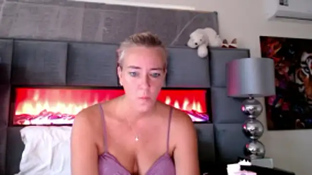 Wendysexyx online show from May 18, 2026, 10:21 am
