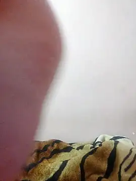 LoNa-daloua online show from October 7, 2025, 10:07 pm