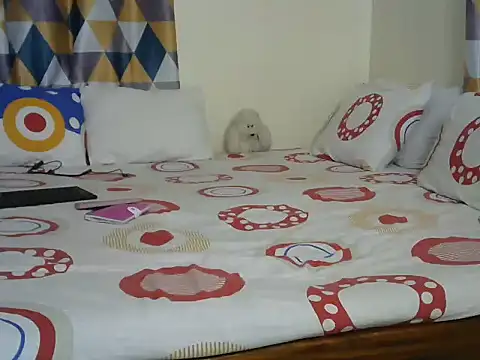 Nanaablack online show from November 7, 2025, 11:10 am