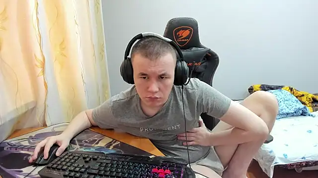 iliaskrislove online show from October 2, 2025, 2:51 am