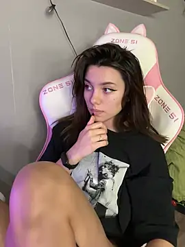 MashkaRay online show from January 29, 2025, 1:28 pm