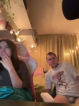 MashkaRay online show from March 3, 2025, 9:26 pm