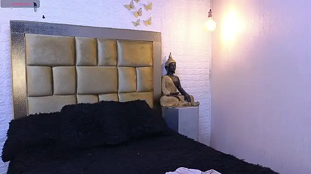 ximenawilliamss online show from September 27, 2025, 9:42 pm