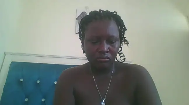 Snapshot of Heavy_ass chatting on February 9, 2025, 2:40 pm Heavy ass online show from February 9, 2025, 2:40 pm