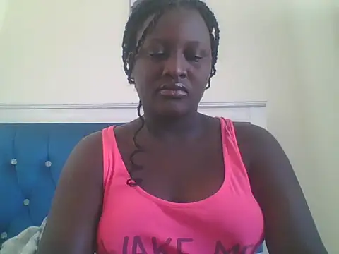 Snapshot of Heavy_ass chatting on February 19, 2025, 5:27 am Heavy ass online show from February 19, 2025, 5:27 am