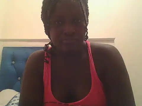 Snapshot of Heavy_ass chatting on February 20, 2025, 5:40 pm Heavy ass online show from February 20, 2025, 5:40 pm
