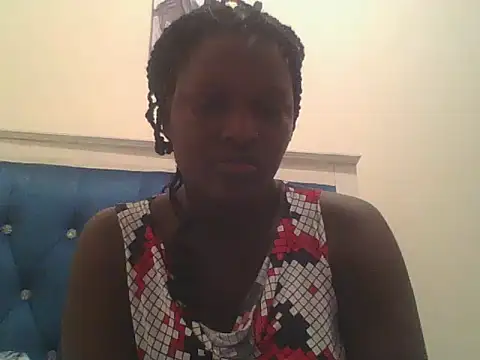 Snapshot of Heavy_ass chatting on February 21, 2025, 12:49 am Heavy ass online show from February 21, 2025, 12:49 am