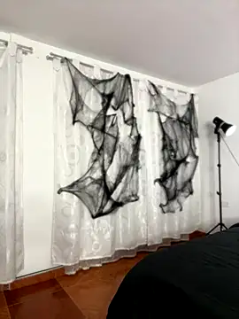 Snapshot of samantha_evans2 chatting on November 4, 2025, 1:27 am samantha evans2 online show from November 4, 2025, 1:27 am