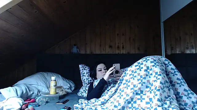 Snapshot of BoeseMoni1998 chatting on October 21, 2025, 8:04 am BoeseMoni1998 online show from October 21, 2025, 8:04 am