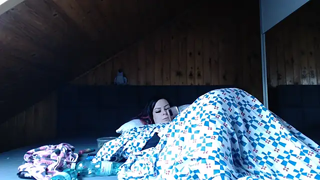 Snapshot of BoeseMoni1998 chatting on October 28, 2025, 2:31 pm BoeseMoni1998 online show from October 28, 2025, 2:31 pm