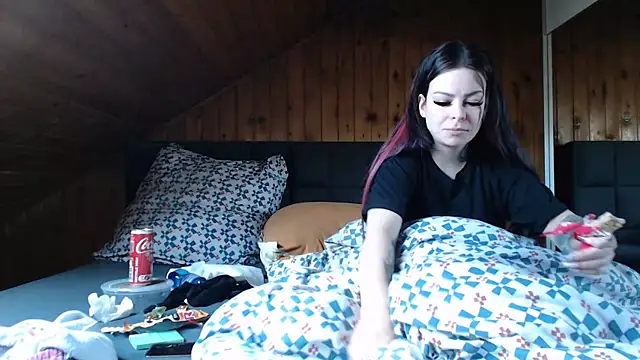 Snapshot of BoeseMoni1998 chatting on February 28, 2026, 9:32 am BoeseMoni1998 online show from February 28, 2026, 9:32 am