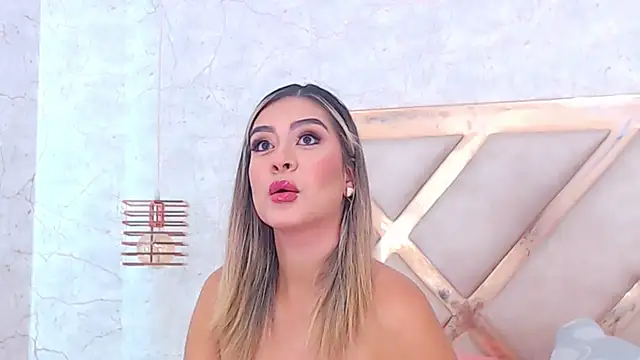 JoannaStanford online show from October 15, 2025, 9:37 pm