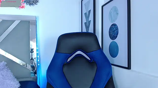 ZaraDames  online show from March 8, 2025, 5:17 am