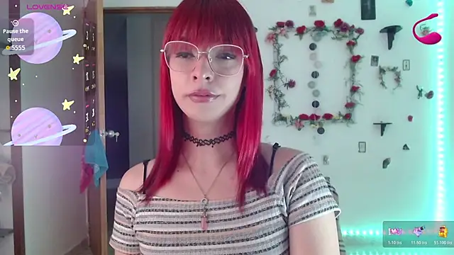 Snapshot of _GalyaX_ chatting on November 14, 2025, 11:02 pm GalyaX online show from November 14, 2025, 11:02 pm