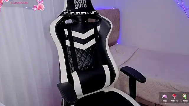 Victoryyy  online show from February 6, 2026, 10:02 pm