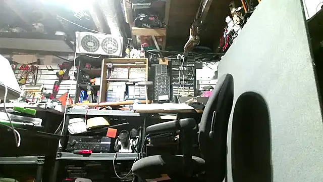 Snapshot of mrwinsalot88 chatting on October 5, 2025, 11:41 am mrwinsalot88 online show from October 5, 2025, 11:41 am