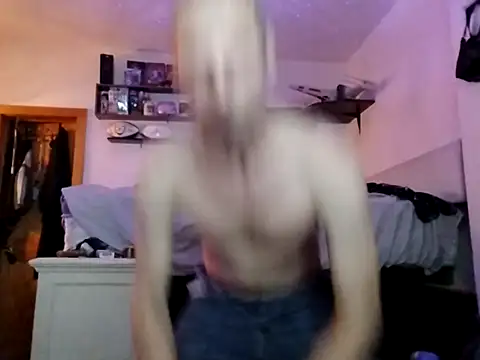 Snapshot of mrwinsalot88 chatting on October 14, 2025, 8:15 am mrwinsalot88 online show from October 14, 2025, 8:15 am