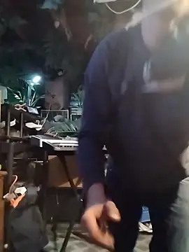 Snapshot of mrwinsalot88 chatting on October 26, 2025, 8:53 am mrwinsalot88 online show from October 26, 2025, 8:53 am