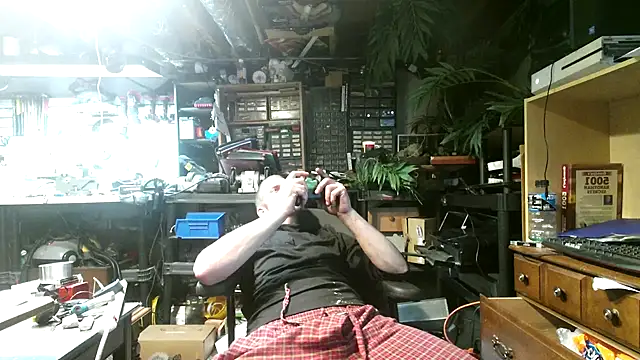 Snapshot of mrwinsalot88 chatting on November 2, 2025, 5:04 pm mrwinsalot88 online show from November 2, 2025, 5:04 pm