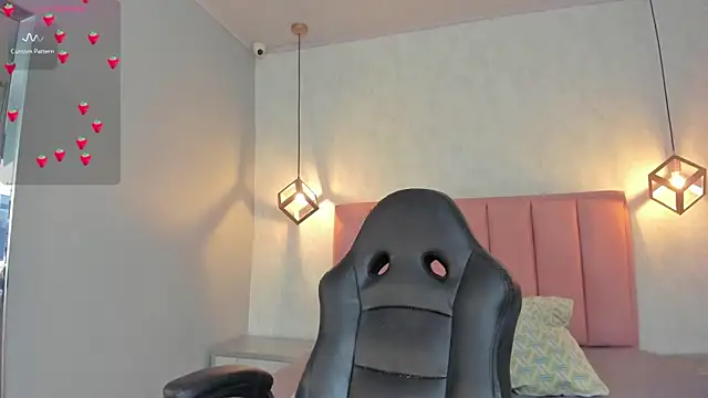 Snapshot of SUNNYCYRUS chatting on February 24, 2026, 12:47 pm SUNNYCYRUS online show from February 24, 2026, 12:47 pm