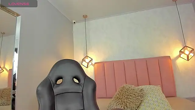 Snapshot of SUNNYCYRUS chatting on February 27, 2026, 12:27 pm SUNNYCYRUS online show from February 27, 2026, 12:27 pm