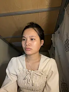 Snapshot of Be-MyMy chatting on February 16, 2025, 12:52 am Be-MyMy online show from February 16, 2025, 12:52 am