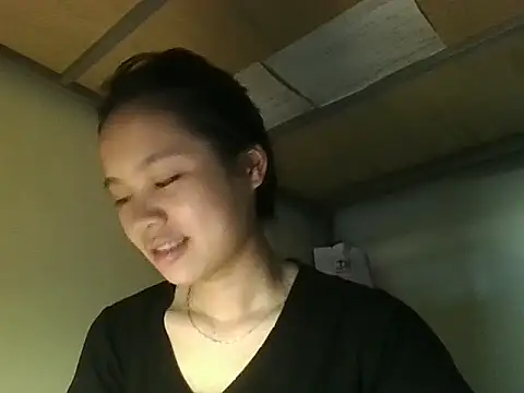 Snapshot of Be-MyMy chatting on September 14, 2025, 2:11 am Be-MyMy online show from September 14, 2025, 2:11 am