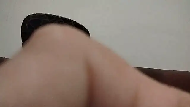 poundyouout69 online show from June 21, 2026, 12:02 am