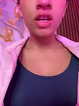 Dalia asad online show from June 3, 2026, 7:41 pm
