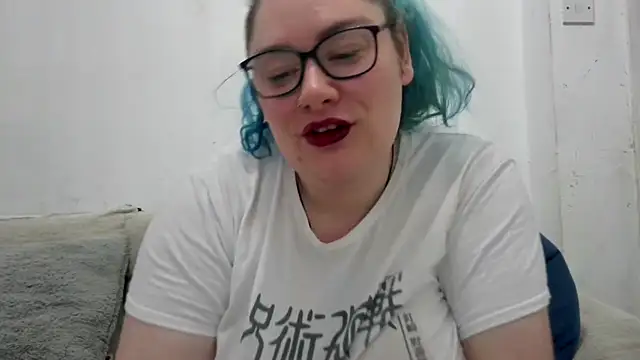 Bustycurves online show from June 7, 2026, 10:30 am