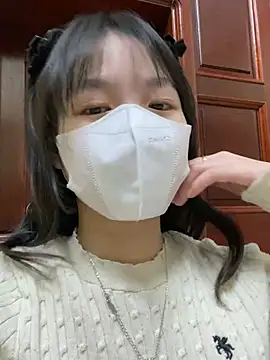 minmin2kk5 online show from February 18, 2025, 3:10 pm